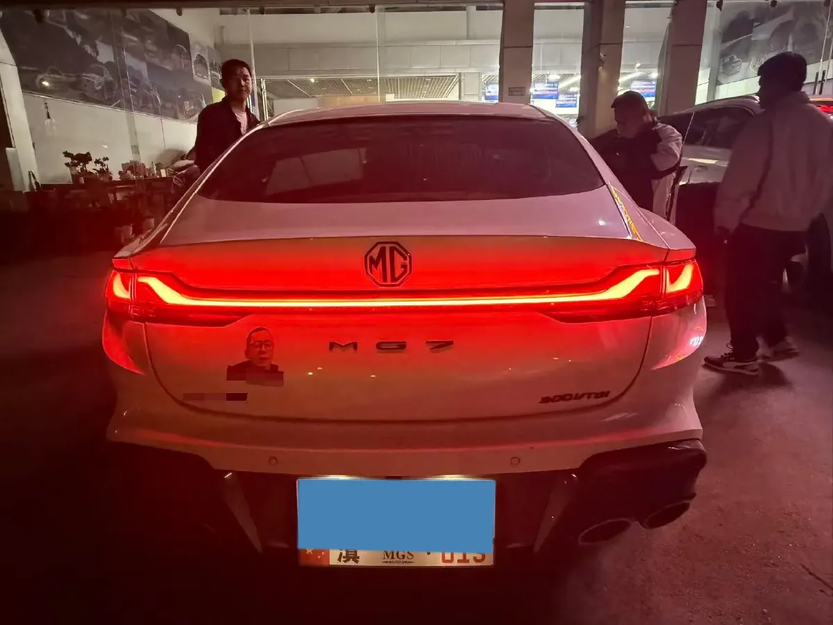 2023 MG 7 1.5T 188HP L4 7DCT,autocango,china used car exporter,china ev exporter,chinese used car exporter,chinese used ev exporter