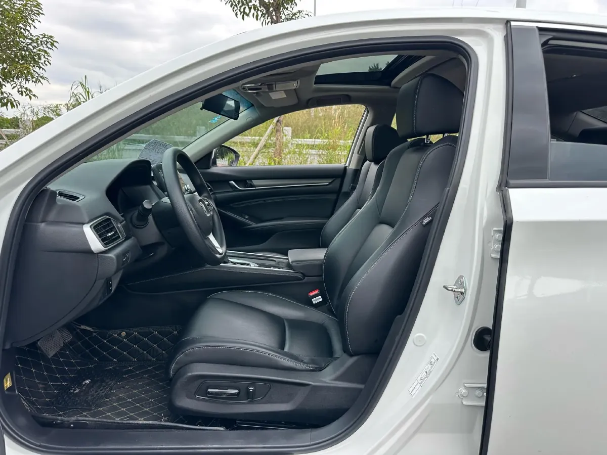 2019 Honda Inspire 1.5T 194HP L4 CVT,autocango,china used car exporter,china ev exporter,chinese used car exporter,chinese used ev exporter