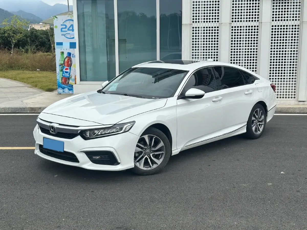 2019 Honda Inspire 1.5T 194HP L4 CVT,autocango,china used car exporter,china ev exporter,chinese used car exporter,chinese used ev exporter