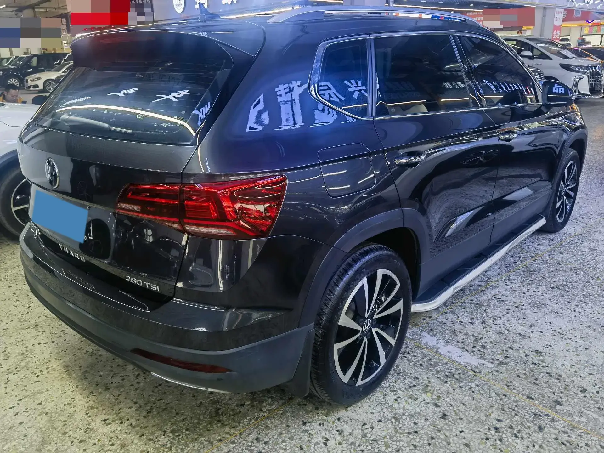 2021 VOLKSWAGEN THARU thumbnail 4