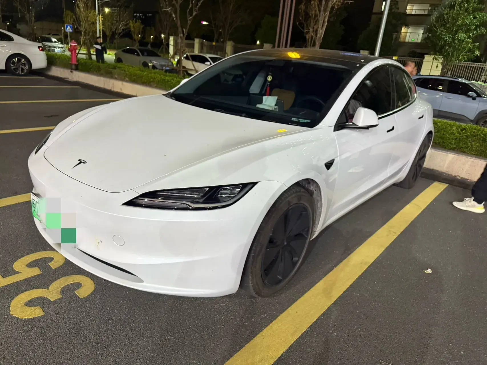 2023 TESLA MODEL view 1