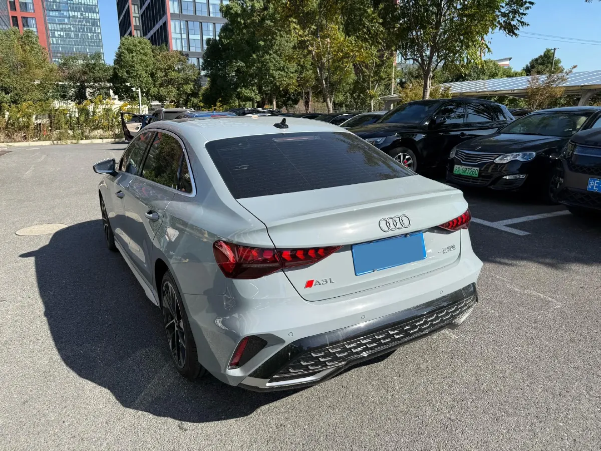 2025 Audi A3 1.5T 160HP L4 7DCT,autocango,china used car exporter,china ev exporter,chinese used car exporter,chinese used ev exporter