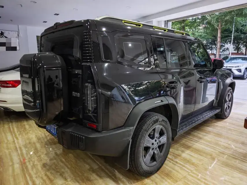 2023 JETOUR TRAVELLER thumbnail 4