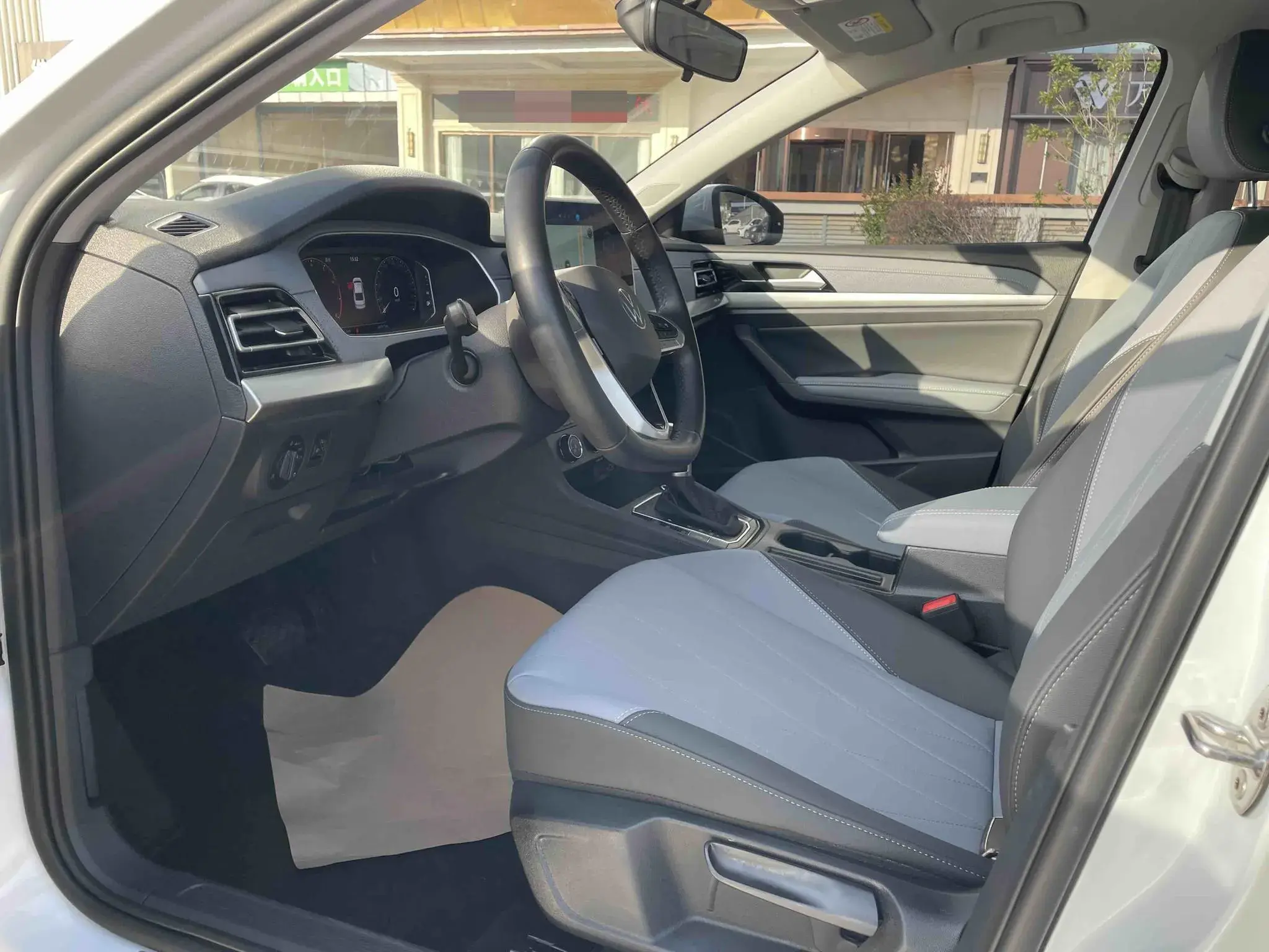 2023 VOLKSWAGEN LAVIDA thumbnail 4