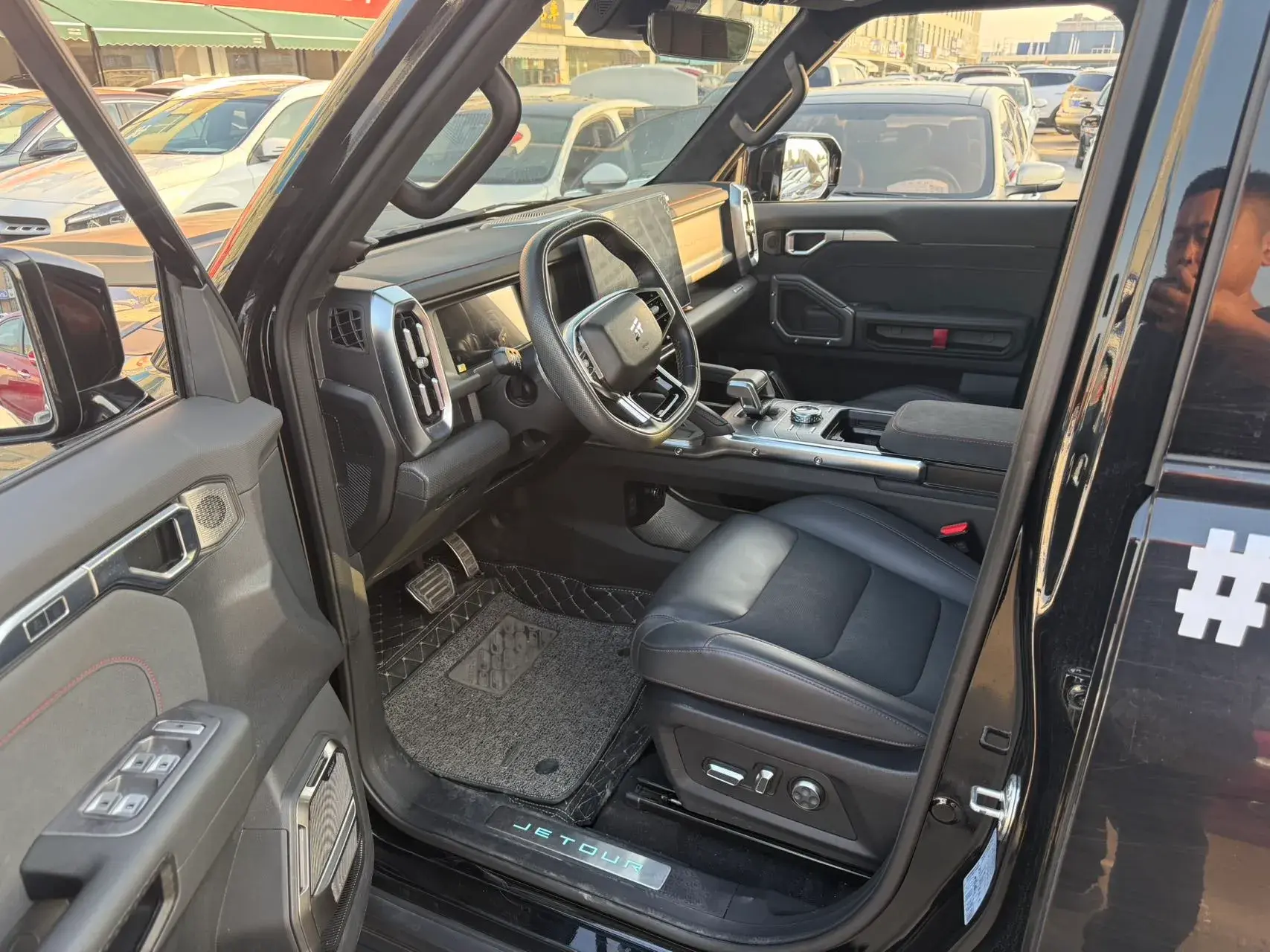 2023 JETOUR TRAVELLER thumbnail 3