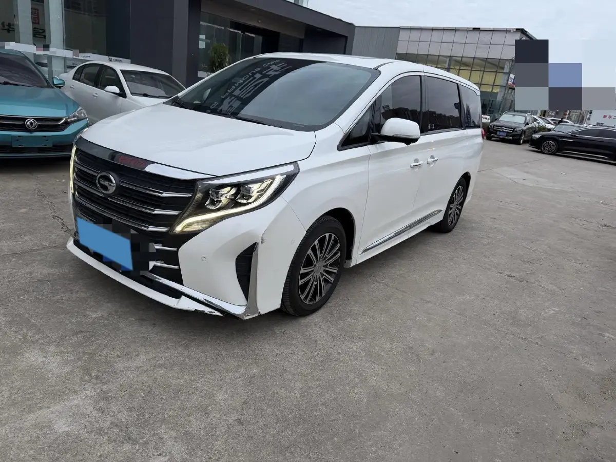 2021 GAC Trumpchi M8 2.0T 252HP L4 8AT
