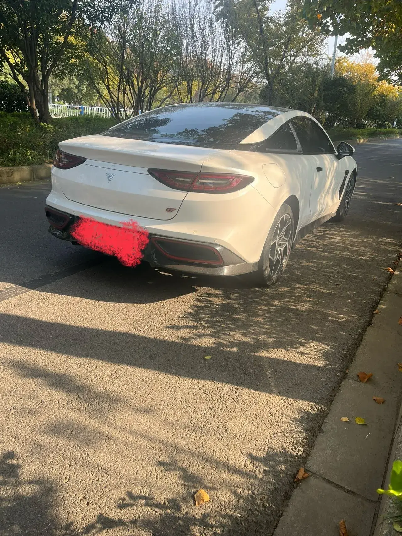 2023 NETA GT thumbnail 3