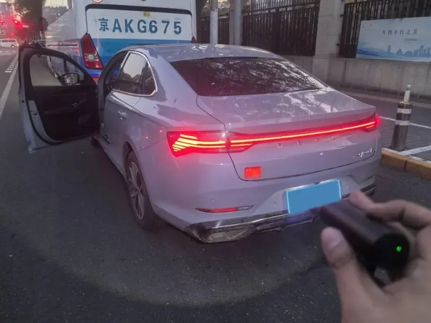 2024 Geely PrefaceL 1.5T 163HP L4 3DHT Hybrid,autocango,china used car exporter,china ev exporter,chinese used car exporter,chinese used ev exporter