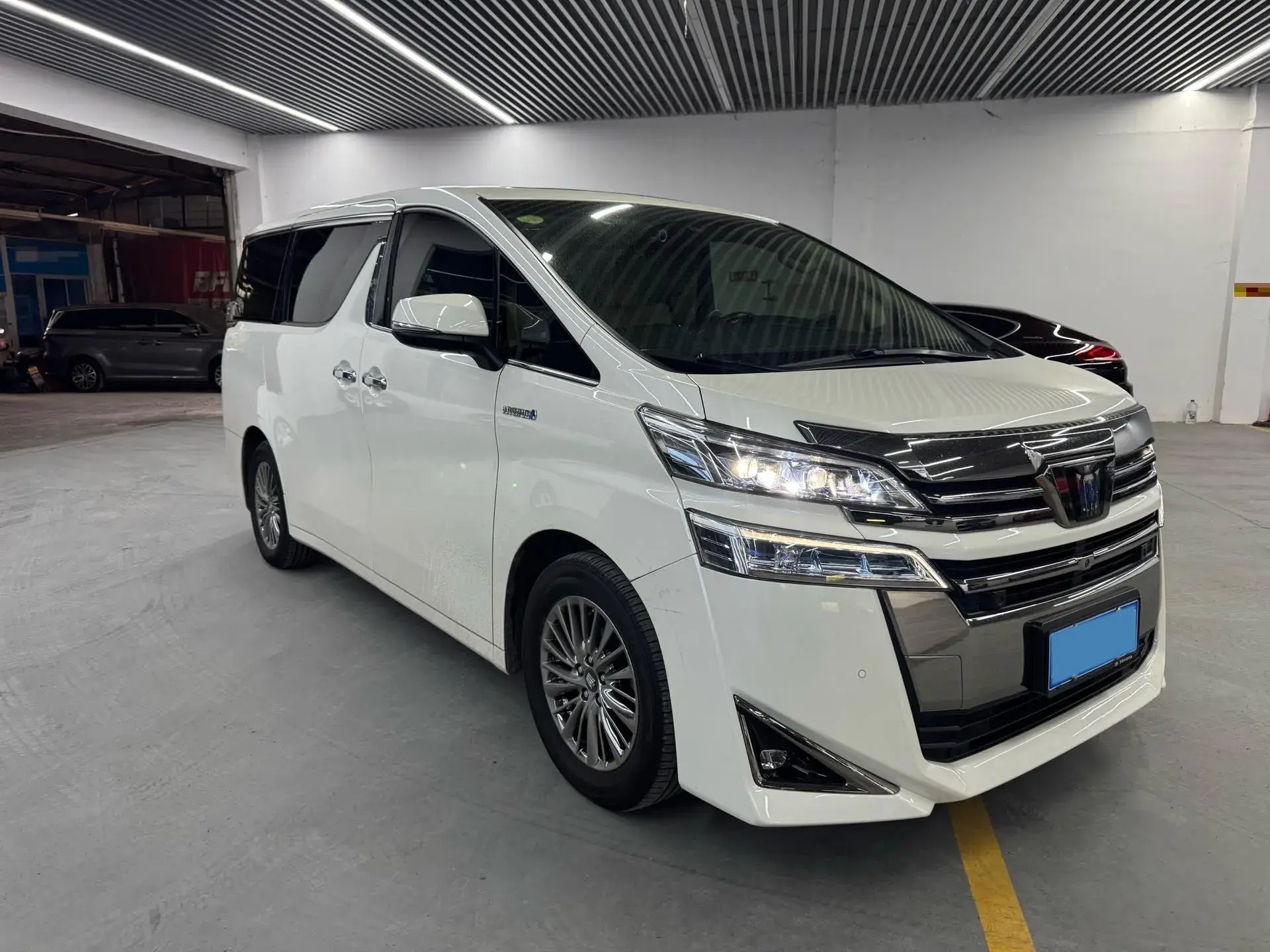 2021 TOYOTA VELLFIRE thumbnail 4