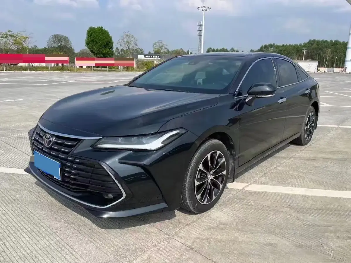 2023 Toyota Avalon 2.0L 177HP L4 CVT