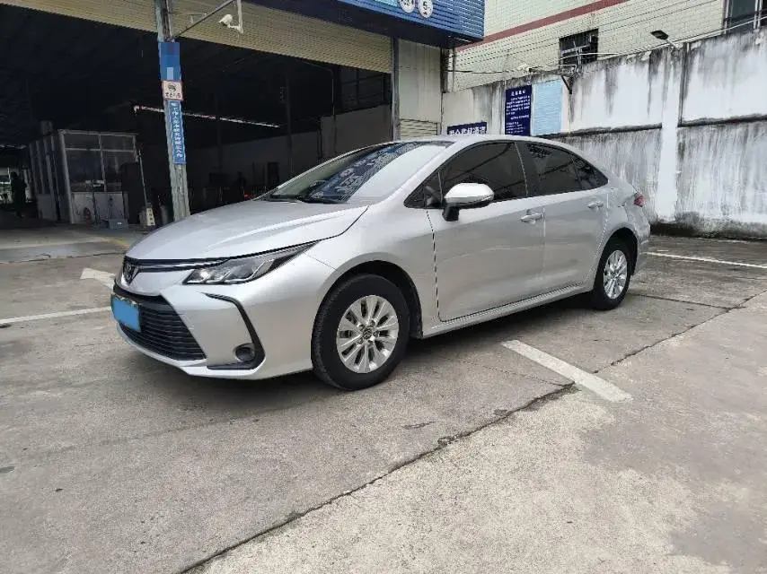 2022 Toyota Corolla 1.2T 116HP L4 CVT 2022 Toyota Corolla 1.2T 116HP L4 CVT