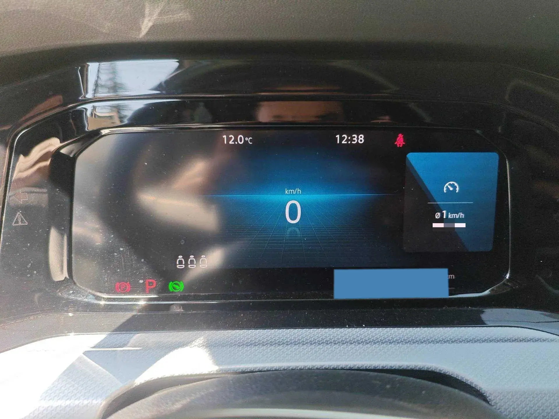 2021 VOLKSWAGEN GOLF thumbnail 4