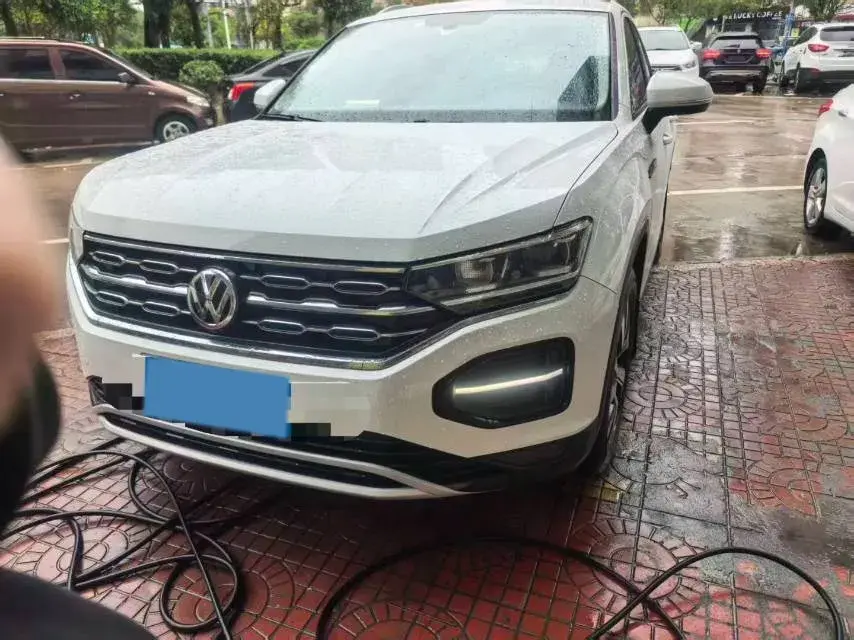 2022 Volkswagen Tayron 2.0T 186HP L4 7DCT