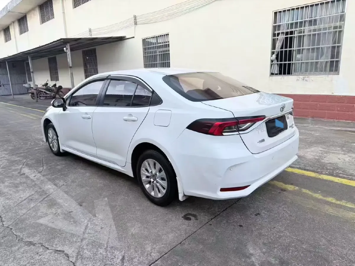2021 Toyota Corolla 1.2T 116HP L4 CVT,autocango,china used car exporter,china ev exporter,chinese used car exporter,chinese used ev exporter