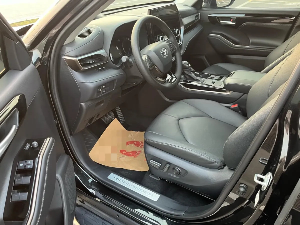 2023 Toyota Highlander 2.5L 189HP L4 E-CVT Hybrid,autocango,china used car exporter,china ev exporter,chinese used car exporter,chinese used ev exporter