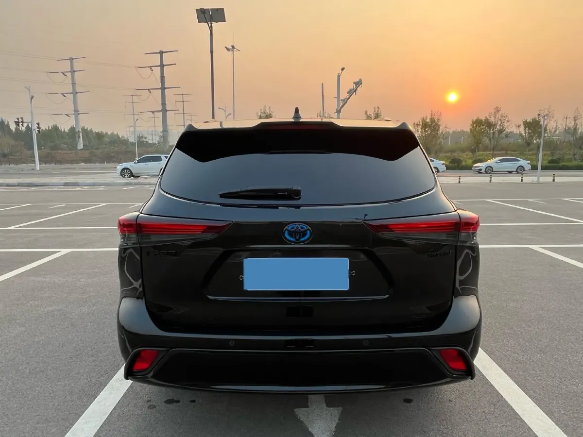 2023 Toyota Highlander 2.5L 189HP L4 E-CVT Hybrid,autocango,china used car exporter,china ev exporter,chinese used car exporter,chinese used ev exporter