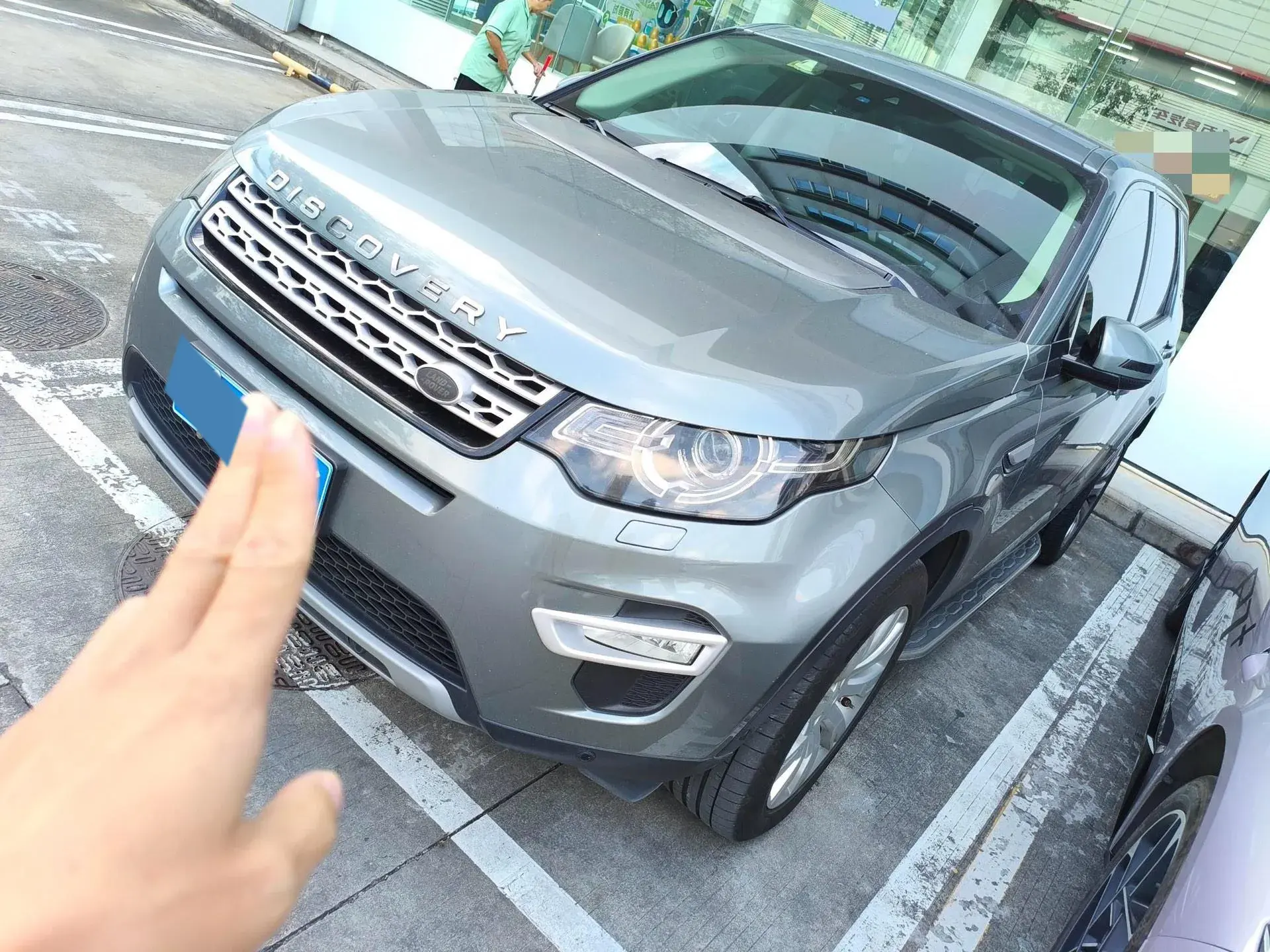 2018 LAND ROVER view 1