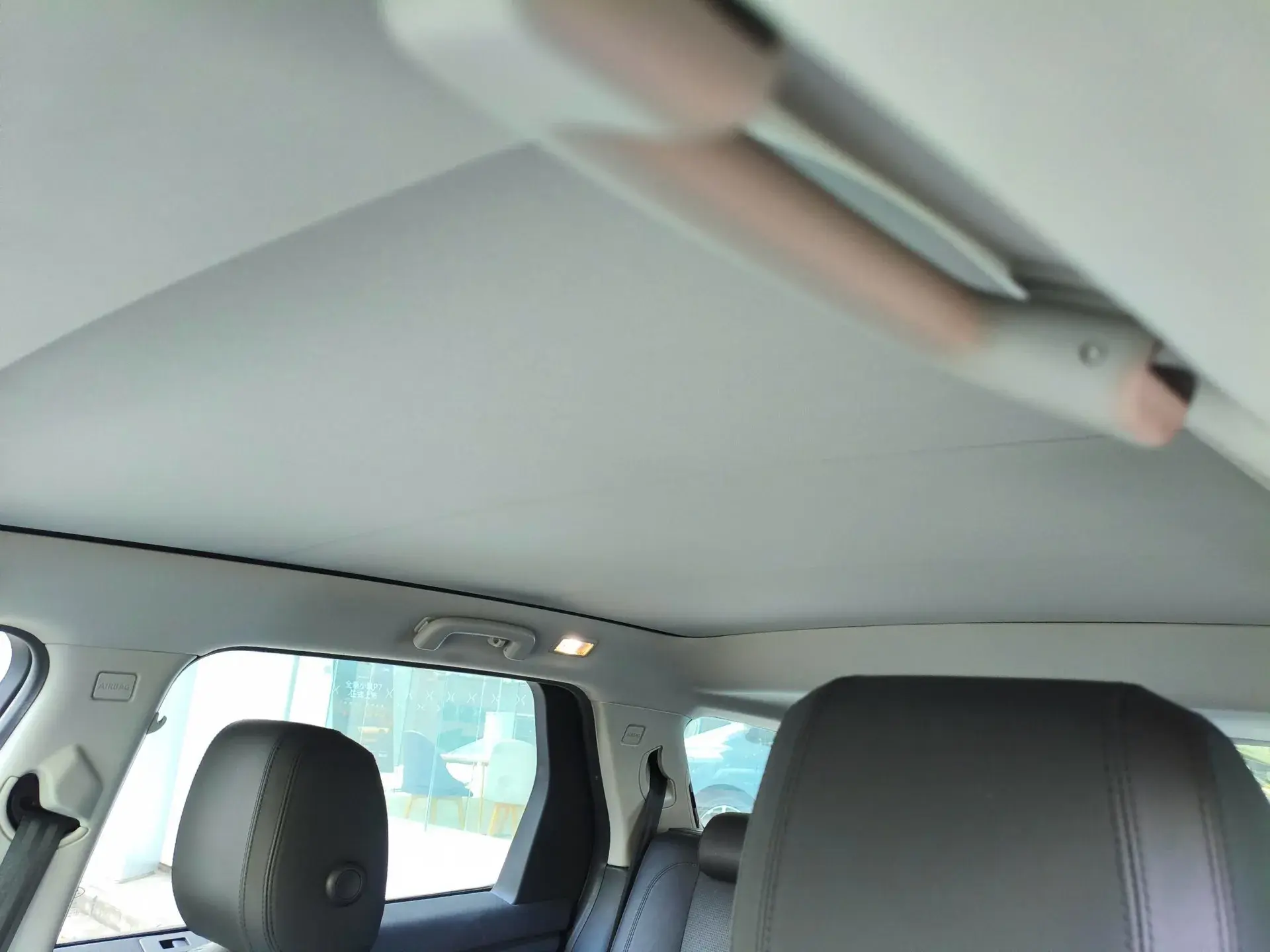 2018 LAND ROVER thumbnail 3