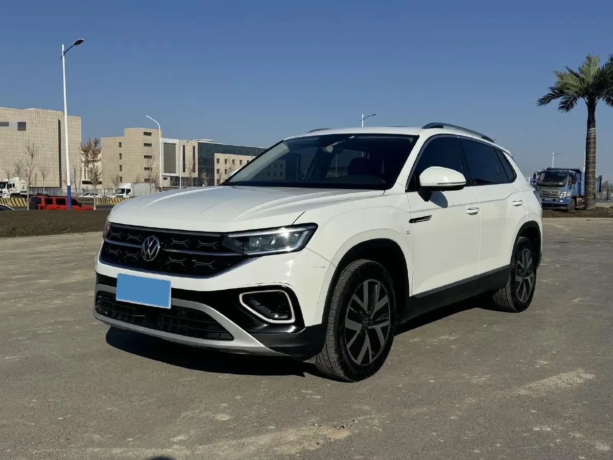 2023 Volkswagen Tayron 1.5T 160HP L4 7DCT