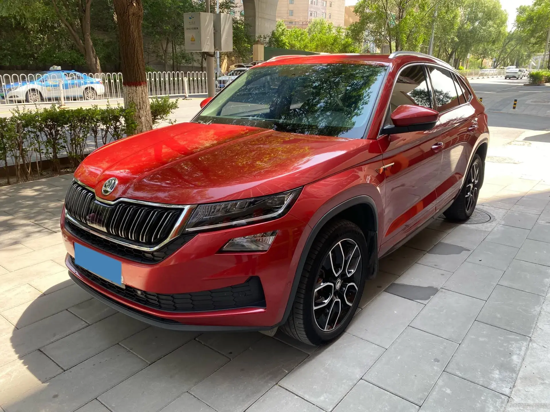 2019 SKODA KODIAK view 1
