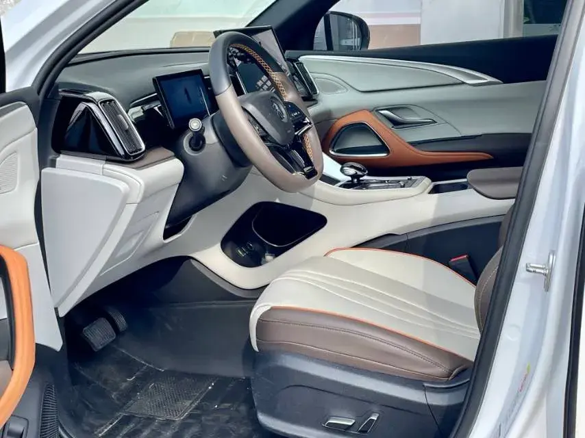 2022 BYD SONG thumbnail 4