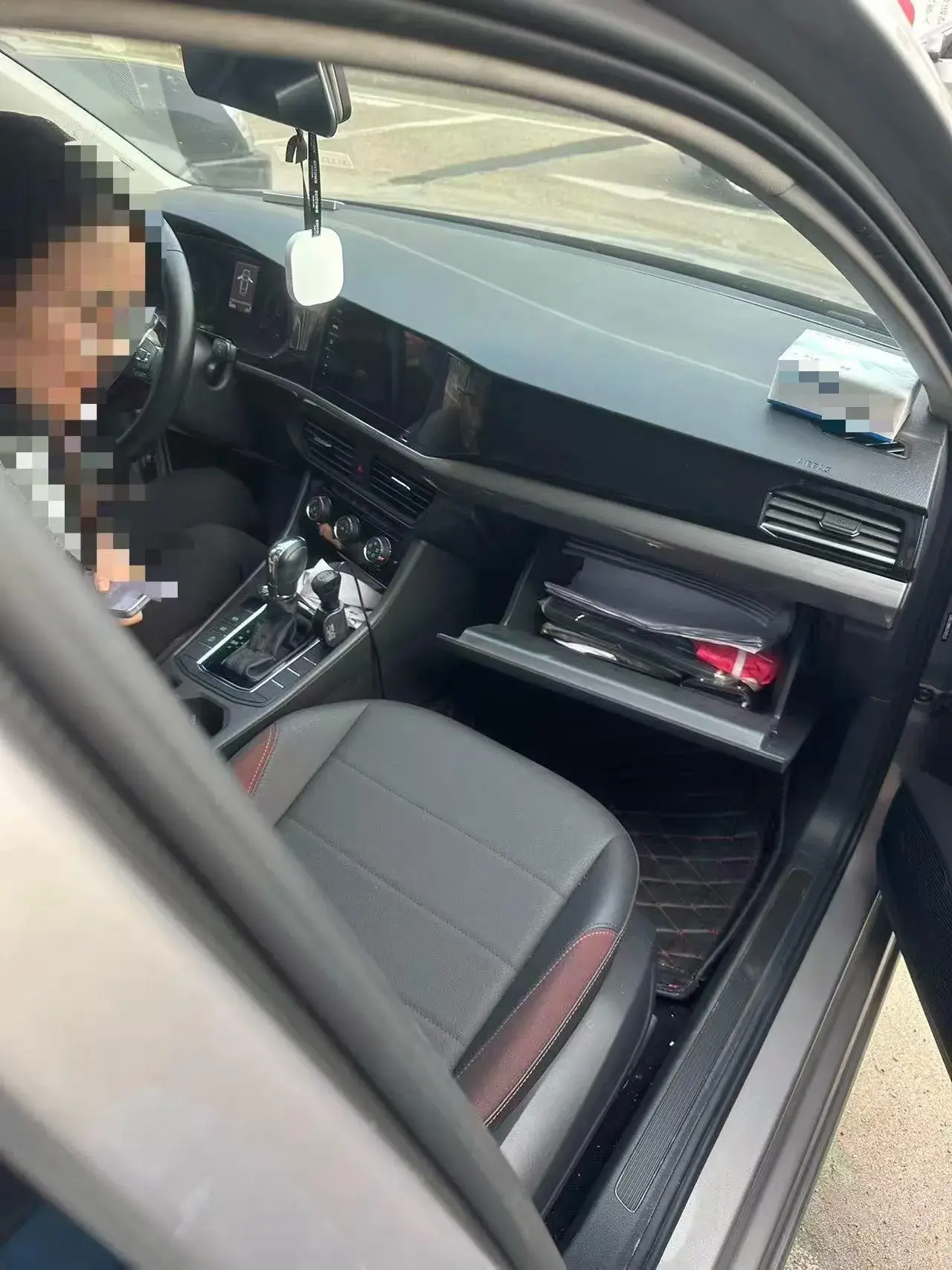 2021 VOLKSWAGEN BORA thumbnail 3