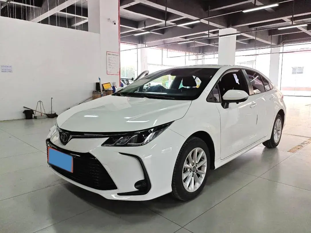 2021 Toyota Corolla 1.2T 116HP L4 CVT