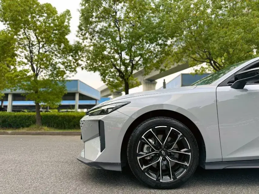 2023 CHANGAN QIYUAN thumbnail 3