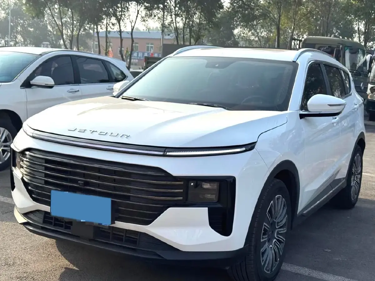 2025 Jetour X70 Plus 1.5T 184HP L4 7DCT