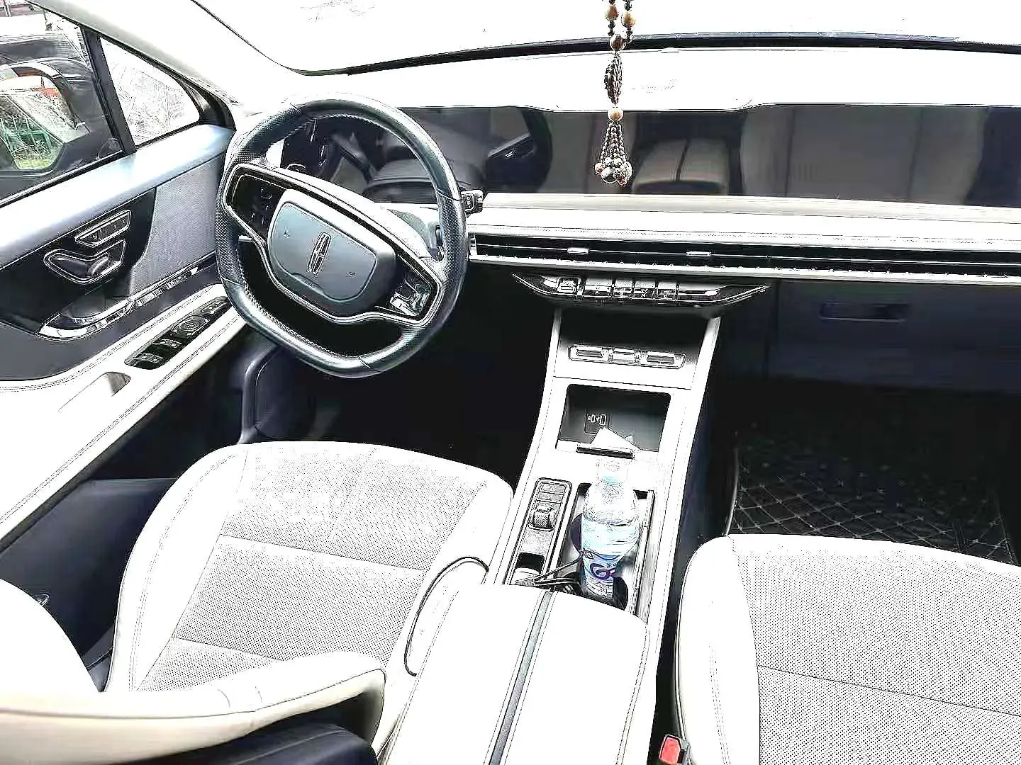 2023 LINCOLN CORSAIR thumbnail 4