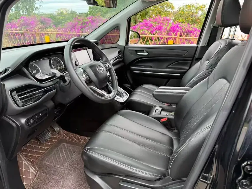 2021 GAC TRUMPCHI thumbnail 4