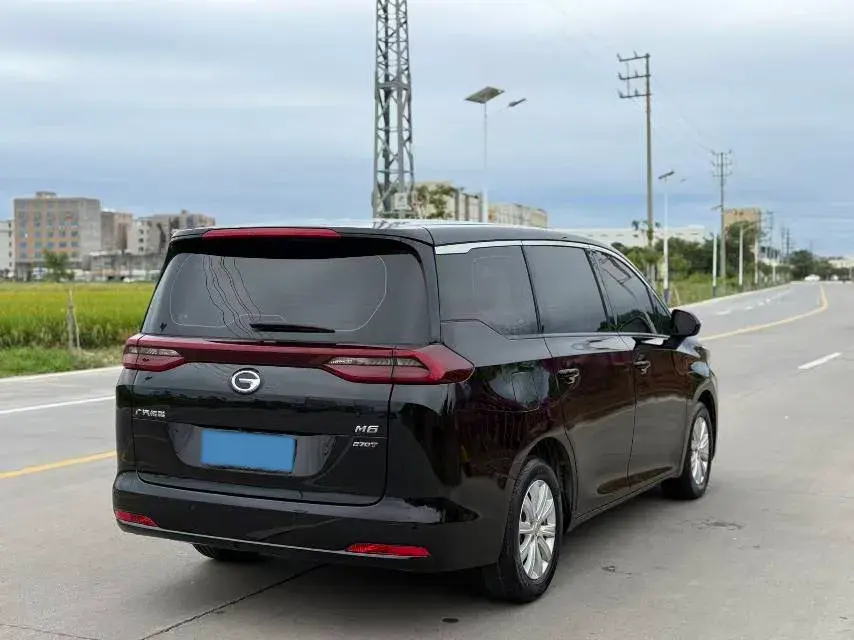 2021 GAC TRUMPCHI thumbnail 3