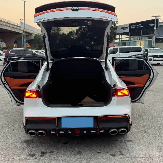 2023 ChangAn UNI-V 1.5T 188HP L4 7DCT,autocango,china used car exporter,china ev exporter,chinese used car exporter,chinese used ev exporter