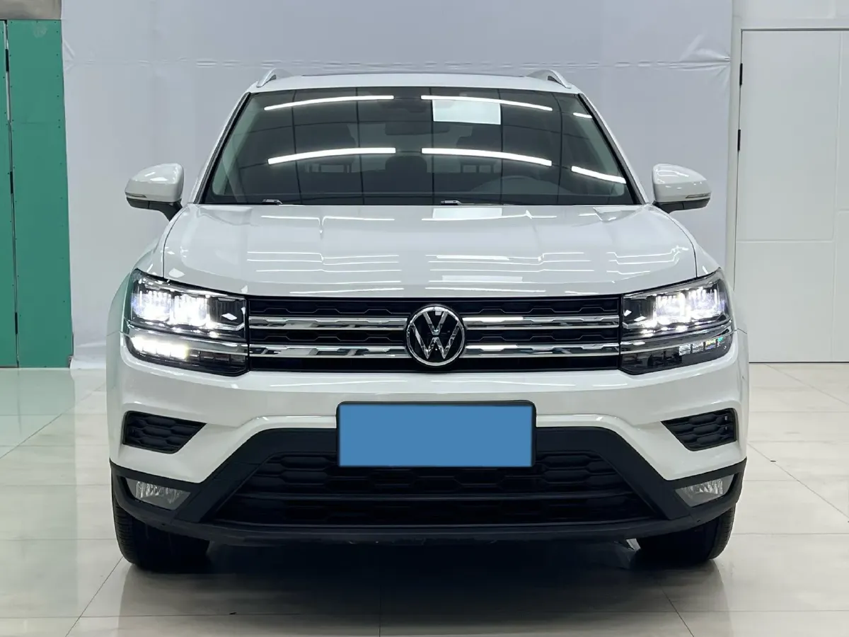 2021 Volkswagen Tharu 1.4T 150HP L4 7DCT,autocango,china used car exporter,china ev exporter,chinese used car exporter,chinese used ev exporter