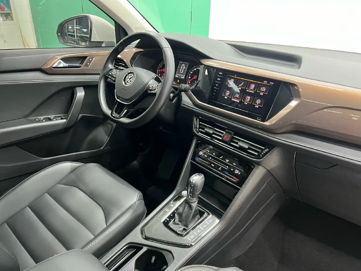 2021 Volkswagen Tharu 1.4T 150HP L4 7DCT,autocango,china used car exporter,china ev exporter,chinese used car exporter,chinese used ev exporter