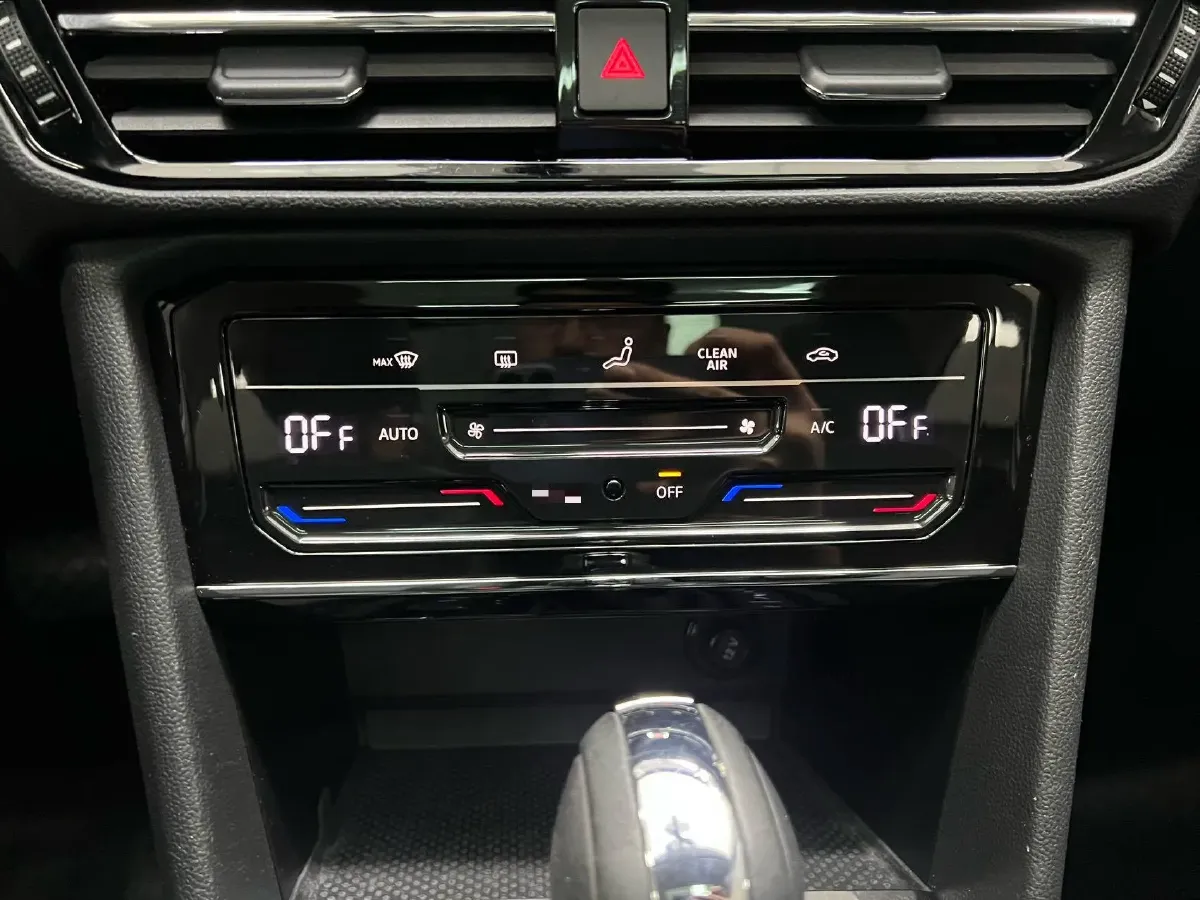 2021 Volkswagen Tharu 1.4T 150HP L4 7DCT,autocango,china used car exporter,china ev exporter,chinese used car exporter,chinese used ev exporter