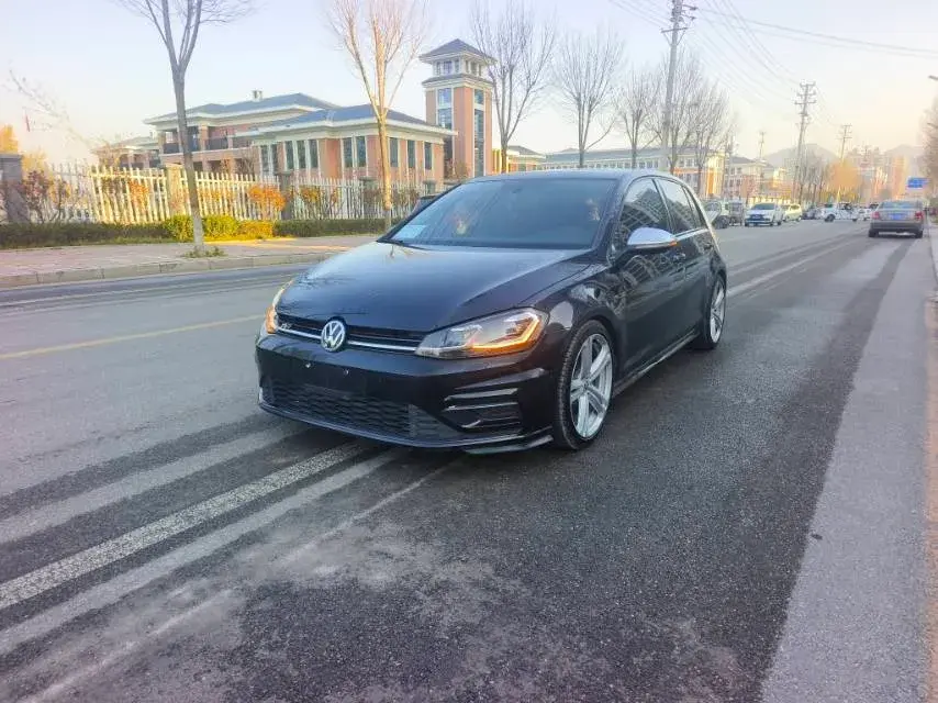 2018 Volkswagen Golf 1.4T 150HP L4 7DCT