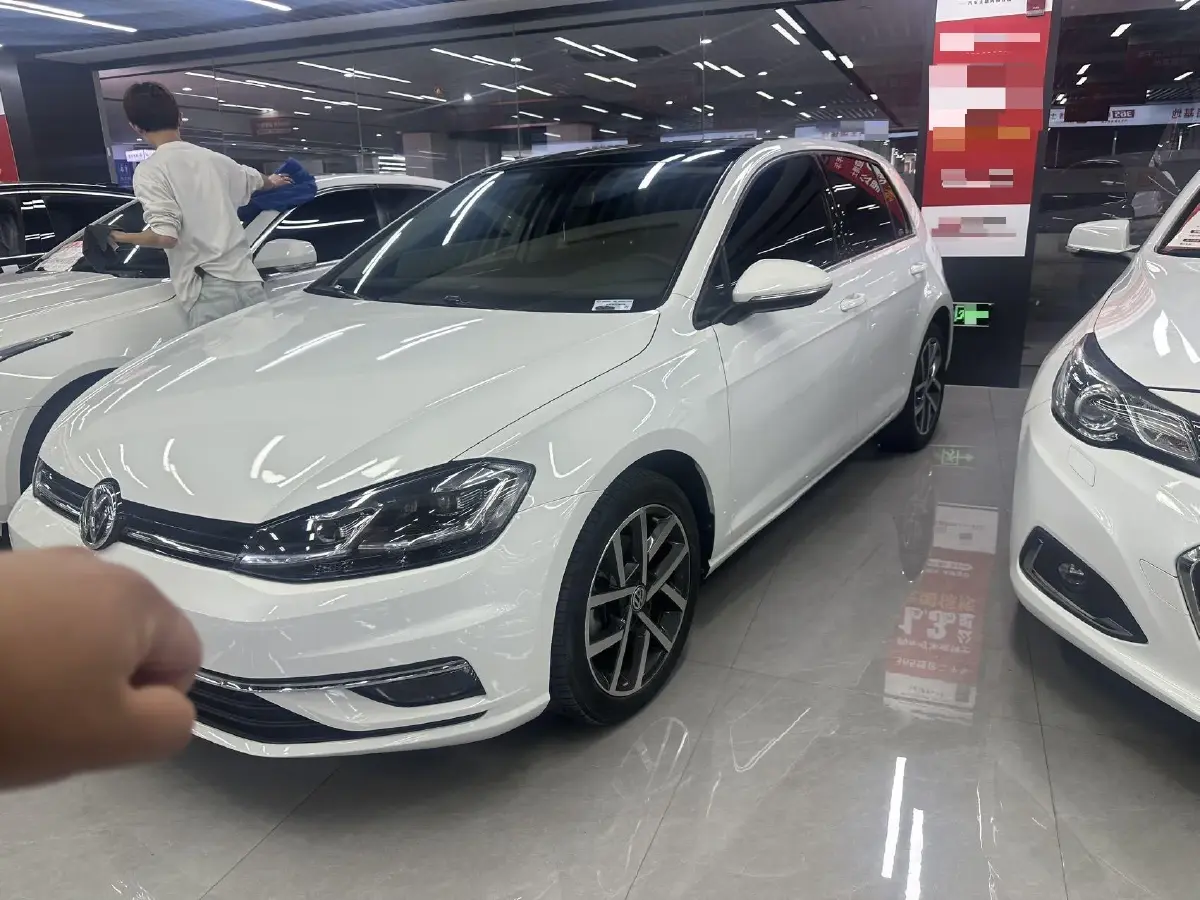 2019 Volkswagen Golf 1.4T 150HP L4 7DCT