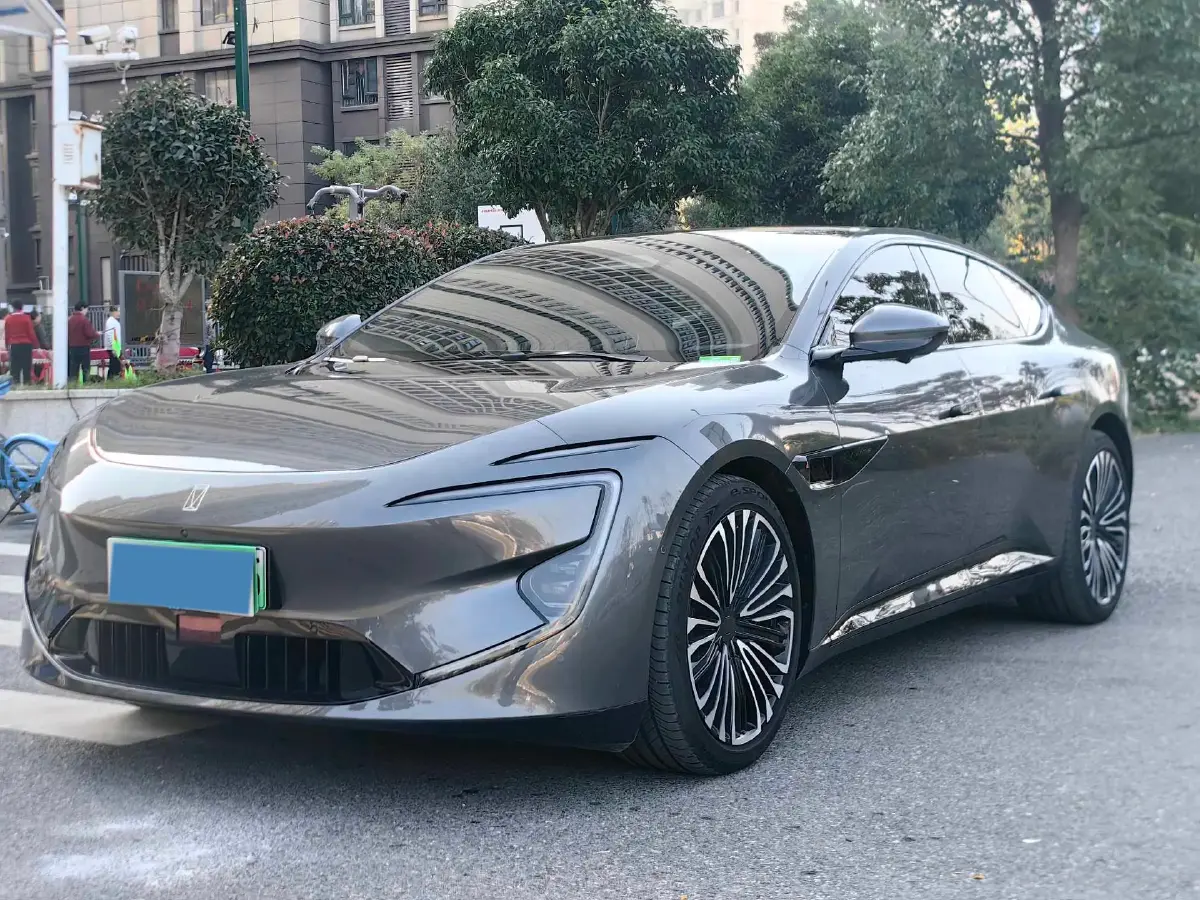 2024 Avatr 12 BEV 94.5KWH