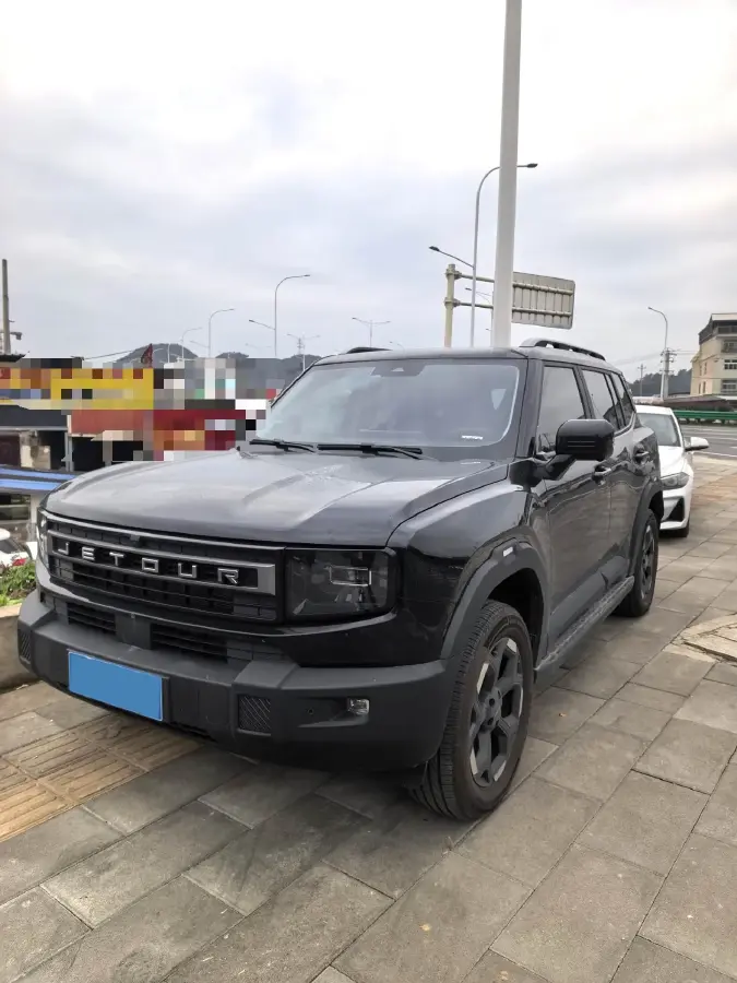 2025 Jetour Freeman 2.0T 254HP L4 8AT