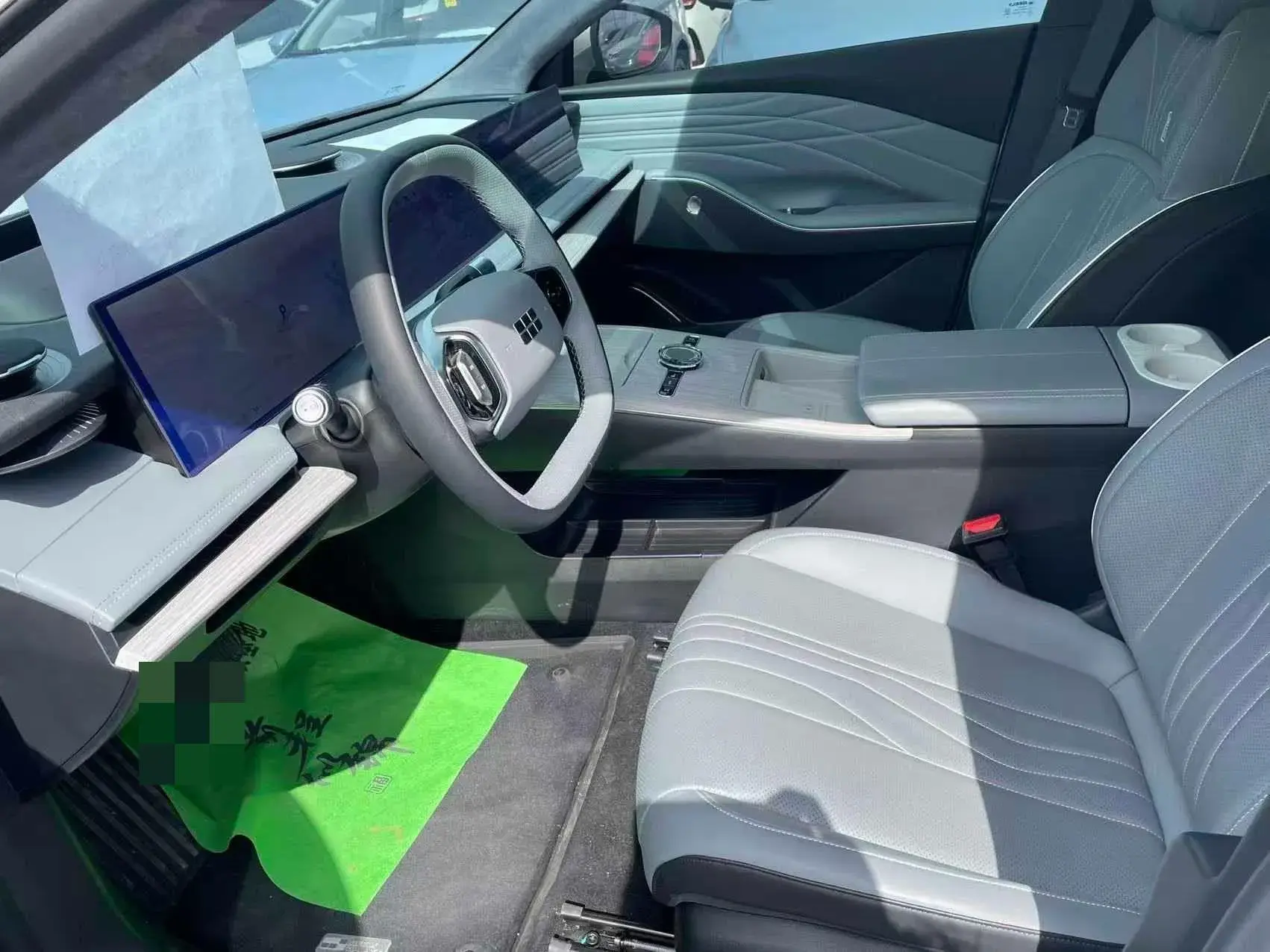 2024 GEELY GALAXY thumbnail 4
