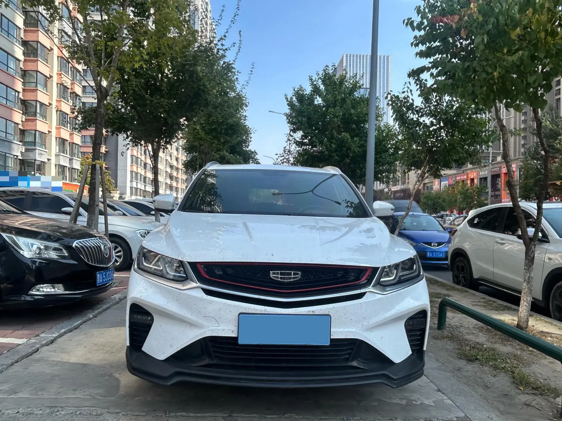 2020 GEELY COOLRAY thumbnail 2