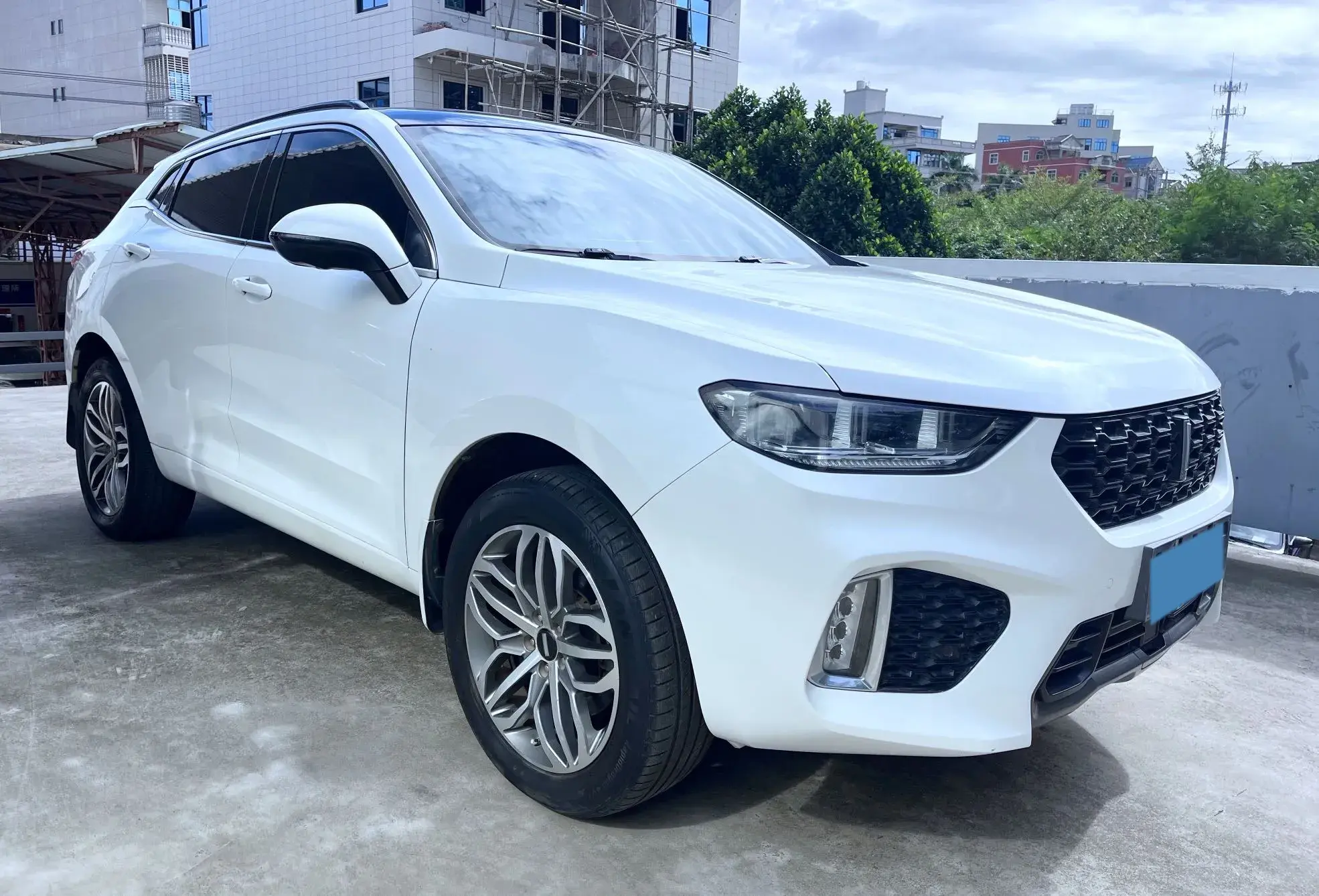 2017 WEY VV5 thumbnail 3