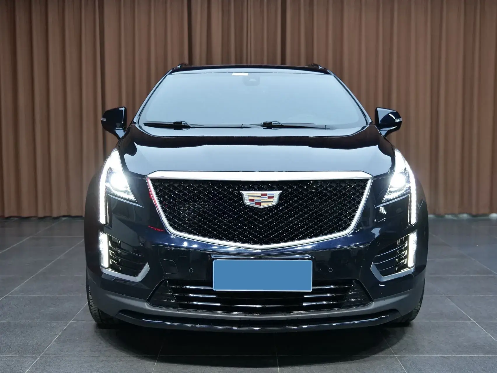 2021 CADILLAC XT5 thumbnail 2