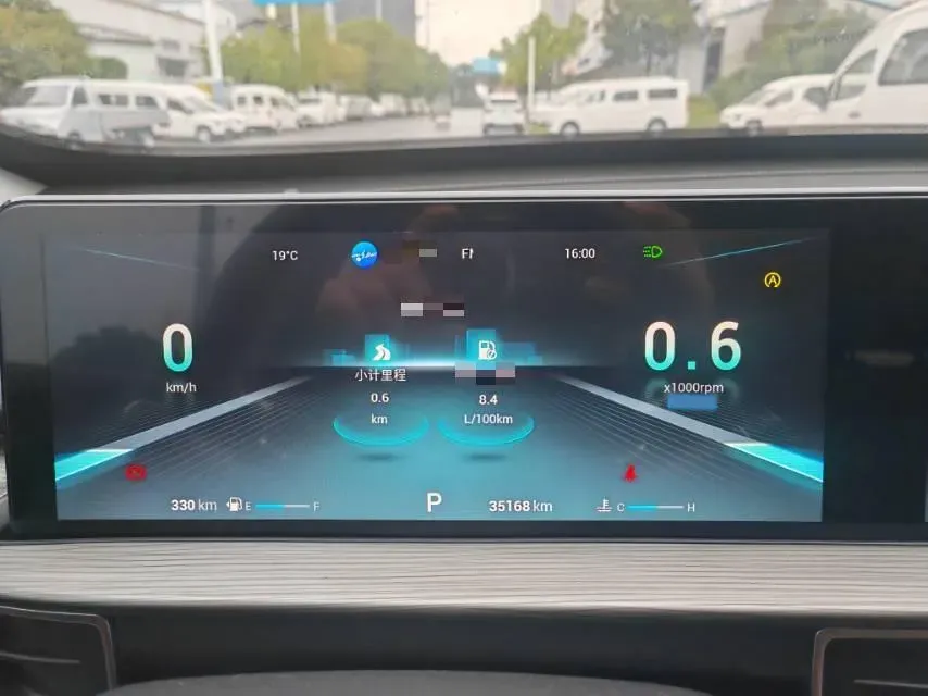 2022 Chery Tiggo 8 Plus 1.6T 197HP L4 7DCT,autocango,china used car exporter,china ev exporter,chinese used car exporter,chinese used ev exporter