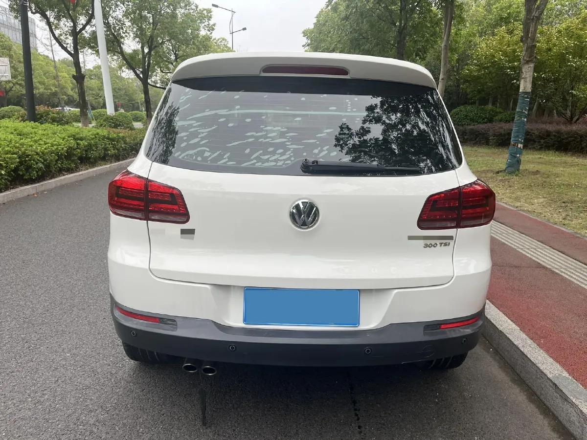 2017 Volkswagen Tiguan 1.8T 160HP L4 6AT,autocango,china used car exporter,china ev exporter,chinese used car exporter,chinese used ev exporter