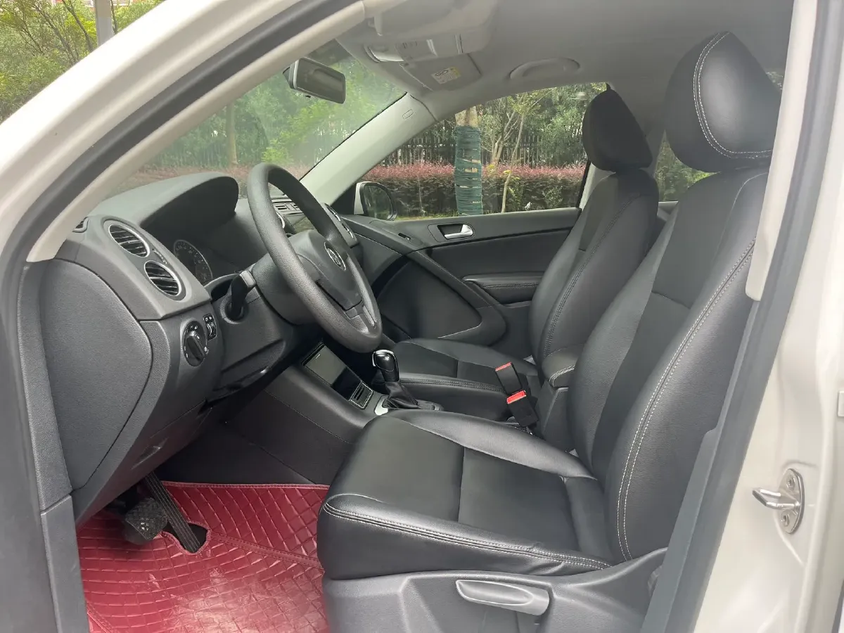 2017 Volkswagen Tiguan 1.8T 160HP L4 6AT,autocango,china used car exporter,china ev exporter,chinese used car exporter,chinese used ev exporter