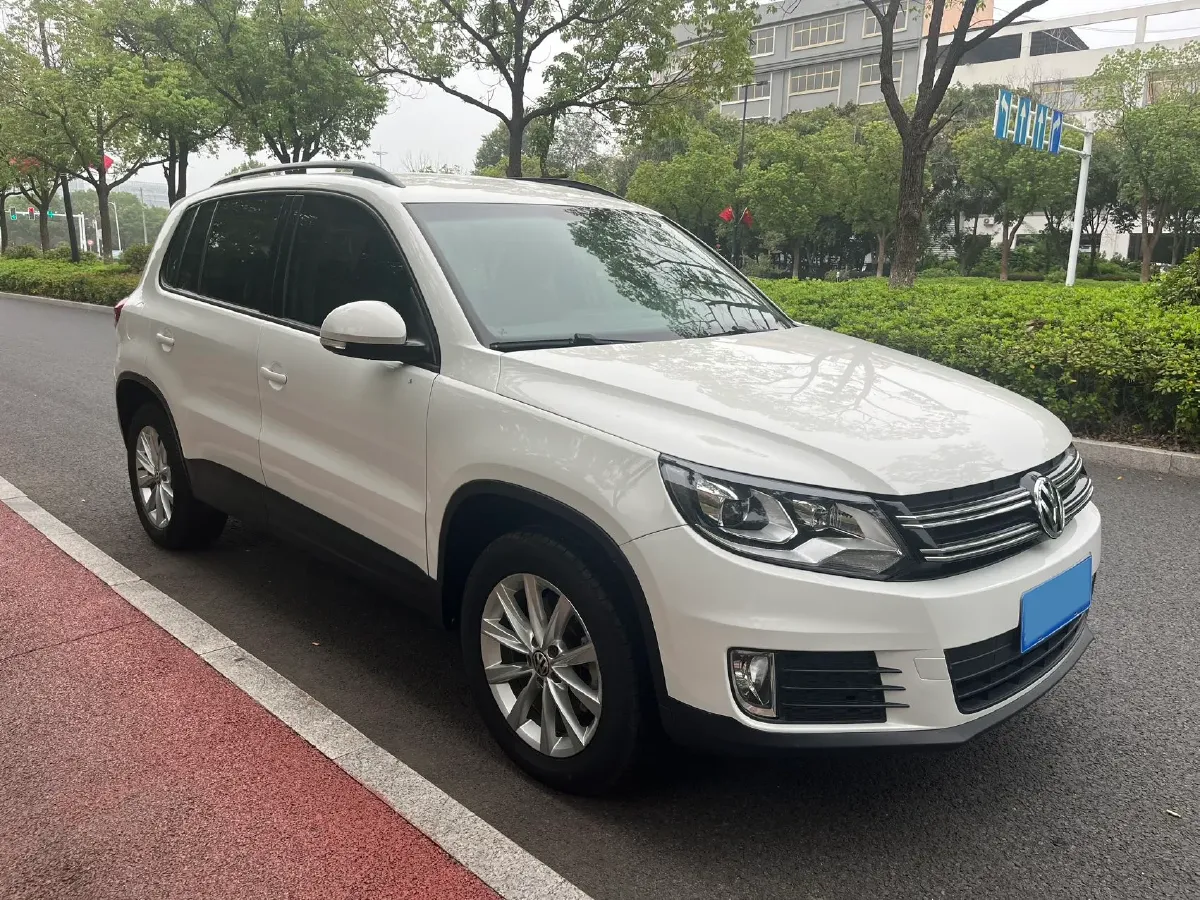 2017 Volkswagen Tiguan 1.8T 160HP L4 6AT,autocango,china used car exporter,china ev exporter,chinese used car exporter,chinese used ev exporter
