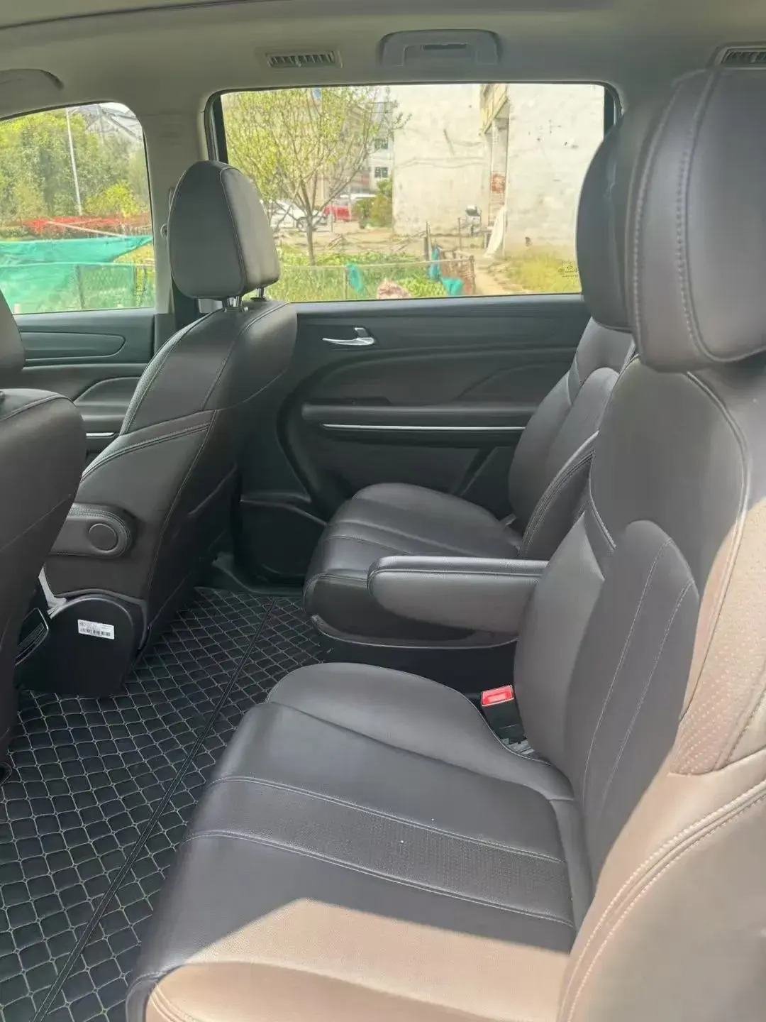 2021 GAC TRUMPCHI thumbnail 4