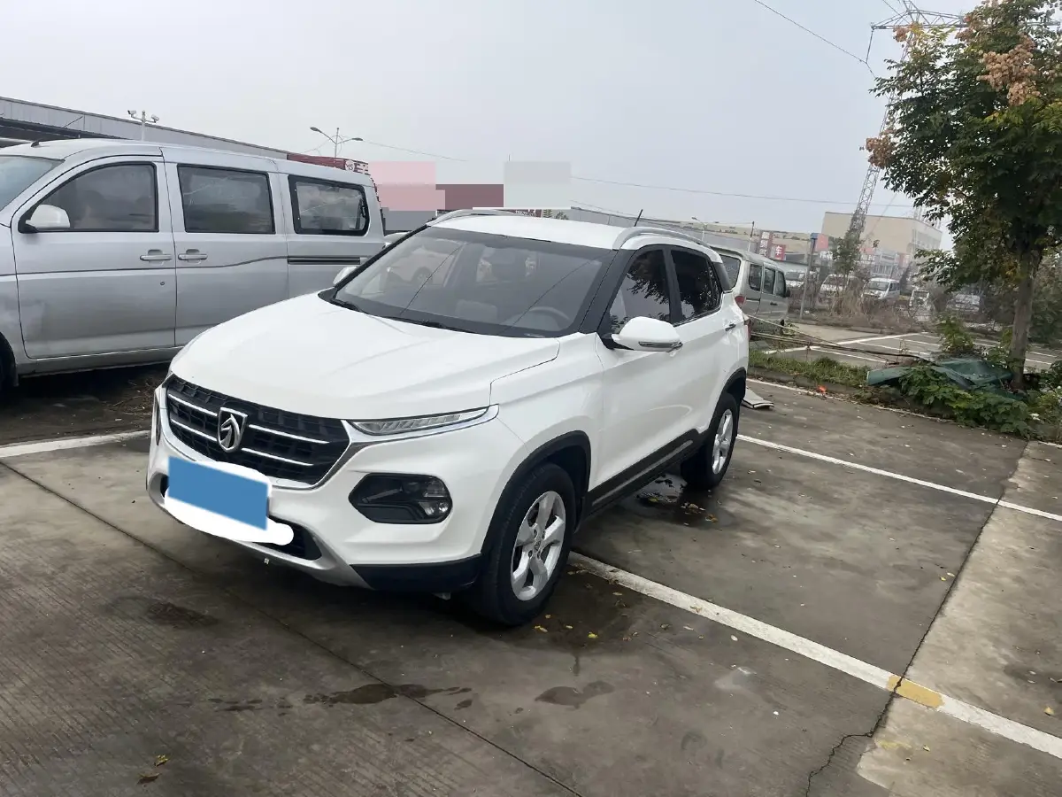 2017 BaoJun 510 1.5L 112HP L4 6MT
